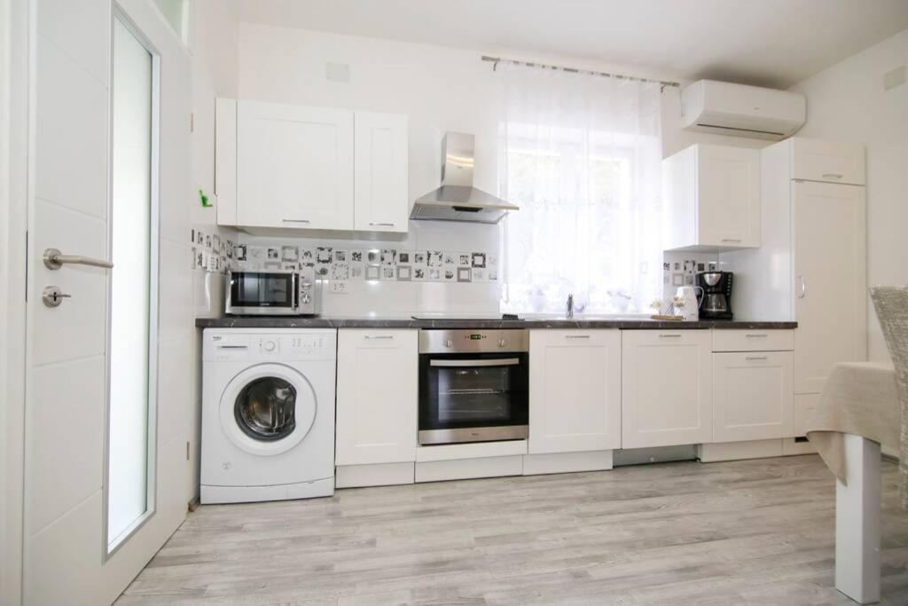 Apartman Buki **** Split Dış mekan fotoğraf
